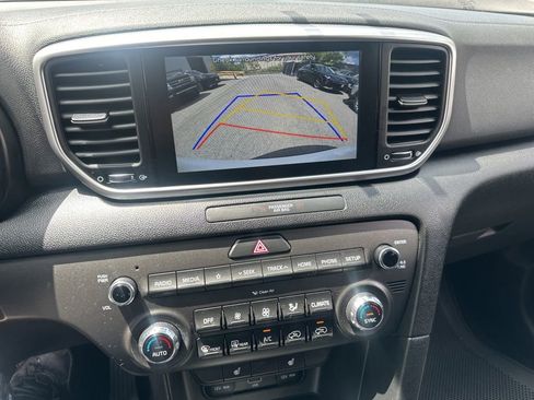 Used 2020 Kia Sportage LX w/ LX Popular Package AWD/4WD image 20
