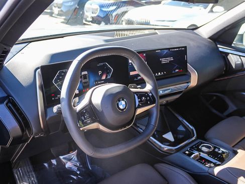 Used 2025 BMW X3 xDrive30i w/ Convenience Package image 17