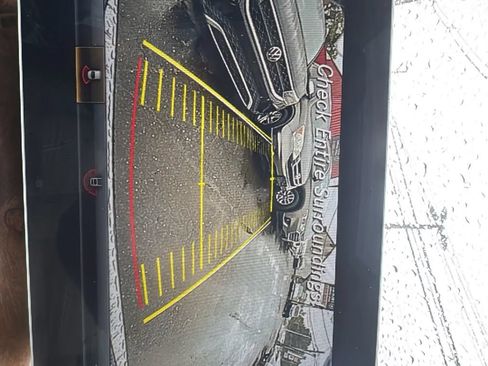 Used 2019 Mercedes-Benz GLA 250 4MATIC w/ Premium Package image 27