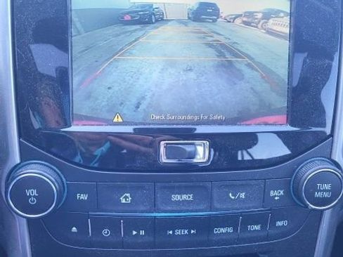 Used 2015 Chevrolet Malibu LT w/ Leather Package image 4