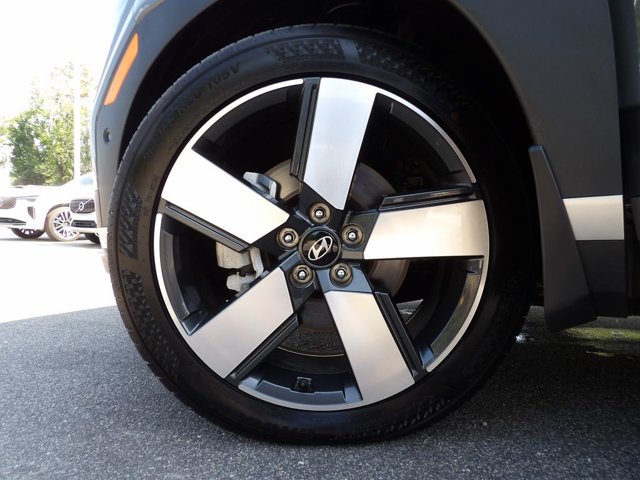 Certified 2026 Hyundai Santa Fe Limited AWD/4WD image 31