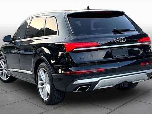 Certified 2025 Audi Q7 3.0T Premium Plus AWD/4WD image 11