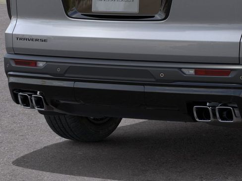 New 2026 Chevrolet Traverse LT w/ Midnight/Sport Edition FWD image 4