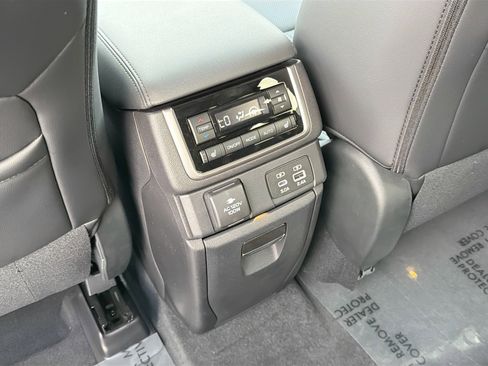 New 2026 Subaru Ascent Touring AWD/4WD image 20