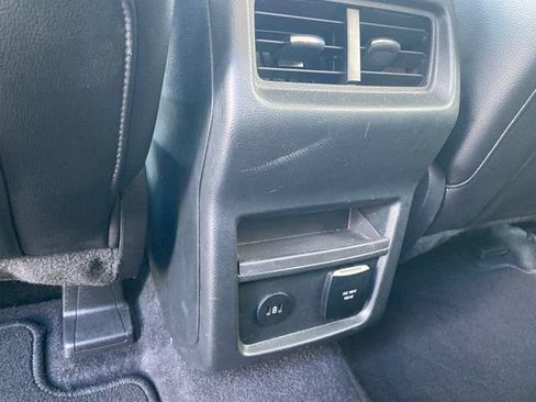 Used 2024 Ford Edge Titanium AWD/4WD image 20