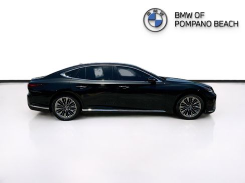 Used 2023 Lexus LS 500 RWD image 4