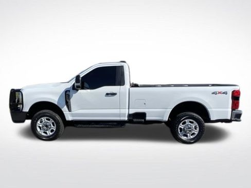 Used 2026 Ford F350 XLT w/ 360-Degree Camera Package AWD/4WD image 2