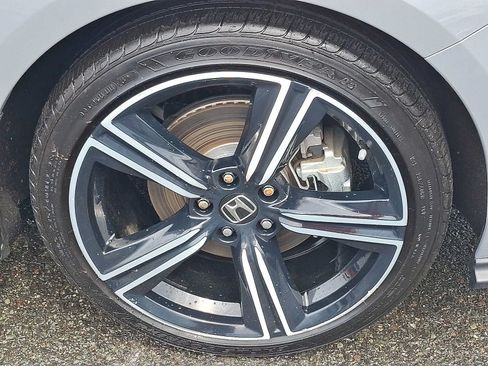Used 2025 Honda Accord Sport image 8
