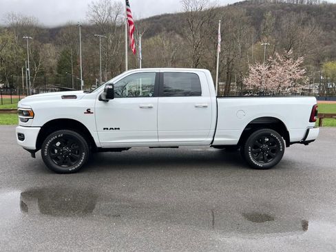 New 2024 RAM 2500 Big Horn w/ Night Edition image 7