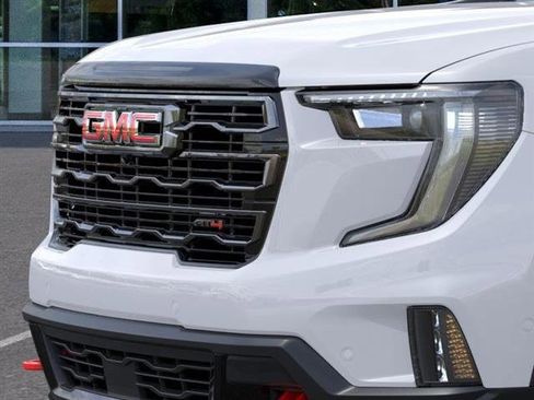 New 2026 GMC Acadia AT4 w/ Luxury Package image 13