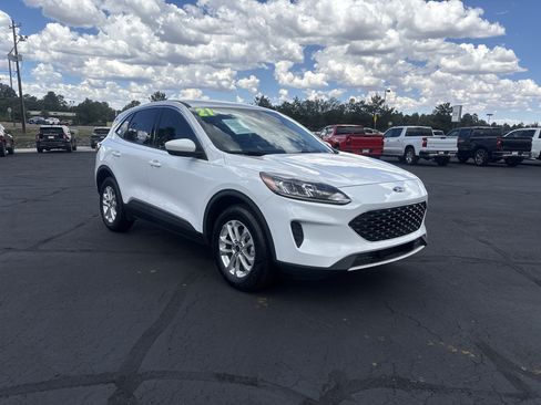 Used 2021 Ford Escape SE w/ Convenience Package AWD/4WD image 2