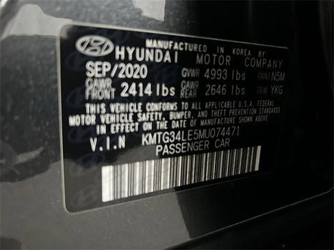 Used 2021 Genesis G70 3.3T w/ Sport Package image 35