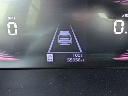 Certified 2024 Kia Soul LX w/ Option Group 015 FWD image 30