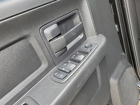 Used 2017 RAM 2500 Tradesman w/ Chrome Appearance Group AWD/4WD image 25
