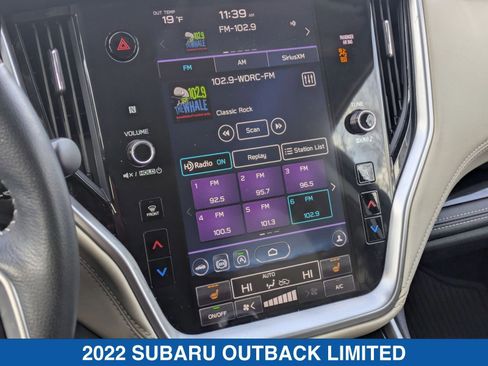 Used 2022 Subaru Outback Limited image 24