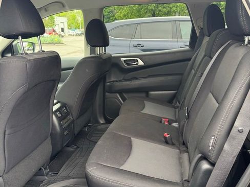 Used 2020 Nissan Pathfinder SV AWD/4WD image 22