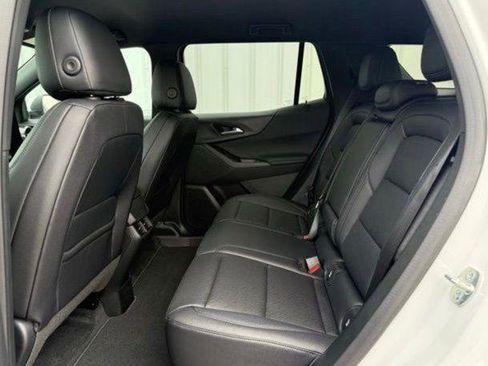 New 2026 Chevrolet Equinox LT FWD image 5
