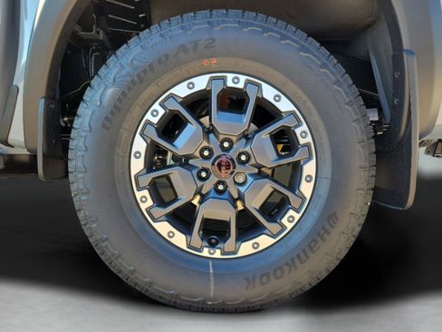 New 2026 Nissan Frontier PRO-4X w/ Pro-4x Convenience Package image 6