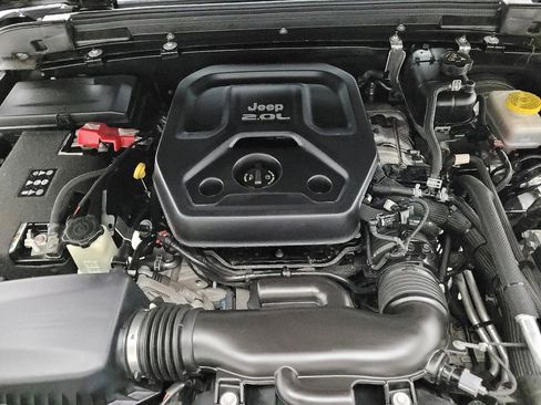 Used 2018 Jeep Wrangler Unlimited Sport image 30