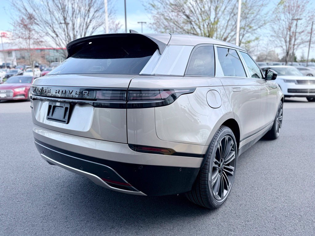 New 2026 Land Rover Range Rover Velar Dynamic SE AWD/4WD image 31
