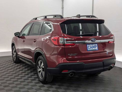 Used 2024 Subaru Ascent Premium w/ Convenience Package image 4