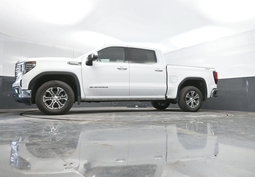 Used 2024 GMC Sierra 1500 SLT AWD/4WD image 37