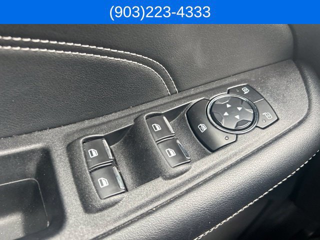 Used 2023 Ford Edge Titanium AWD/4WD image 19