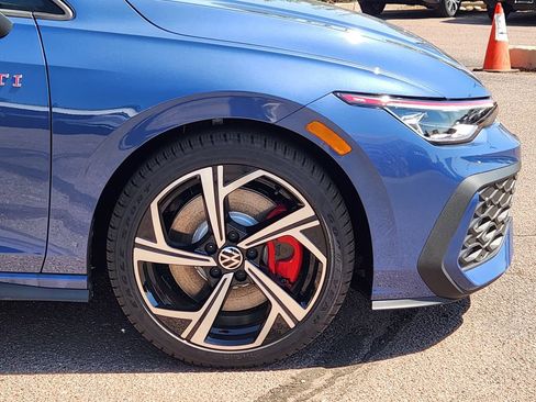 New 2026 Volkswagen GTI SE FWD image 28