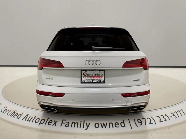 Used 2023 Audi Q5 2.0T Premium w/ Convenience Package AWD/4WD image 4