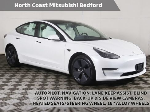 Used 2022 Tesla Model 3 Long Range AWD/4WD image 1