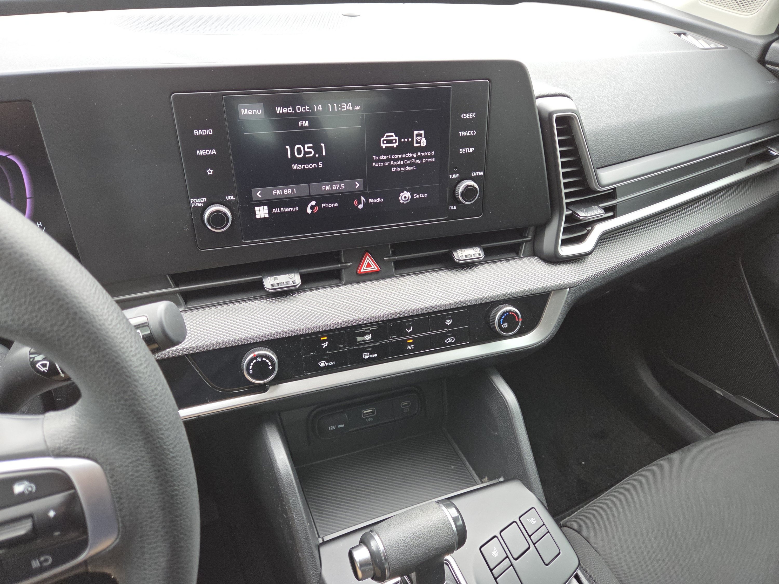 Used 2024 Kia Sportage LX AWD/4WD image 32