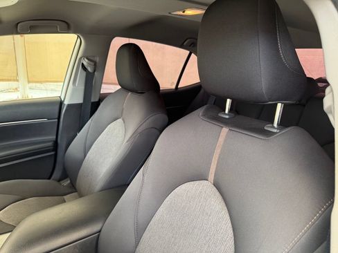 Used 2020 Toyota Camry LE w/ Carpet Mat Package FWD image 14