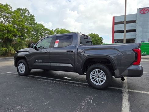 New 2026 Toyota Tundra SR5 AWD/4WD image 9