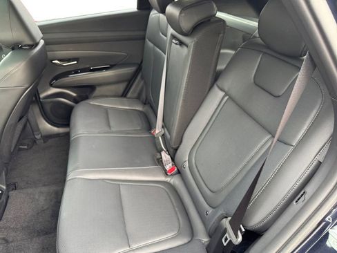 Certified 2025 Hyundai Tucson Limited AWD/4WD image 13