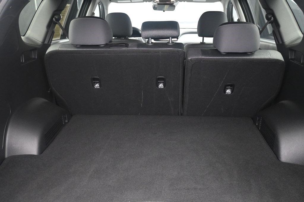 Used 2023 Hyundai Santa Fe SEL w/ Winter Weather Package FWD image 14