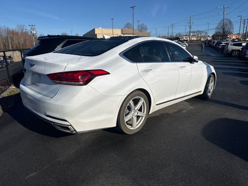 Used 2017 Genesis G80 3.8 image 6