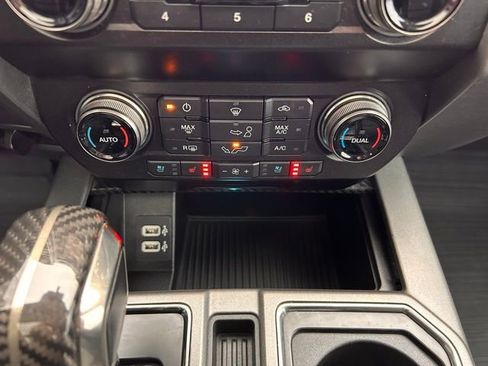 Used 2019 Ford F150 Raptor w/ Equipment Group 802A Luxury image 21