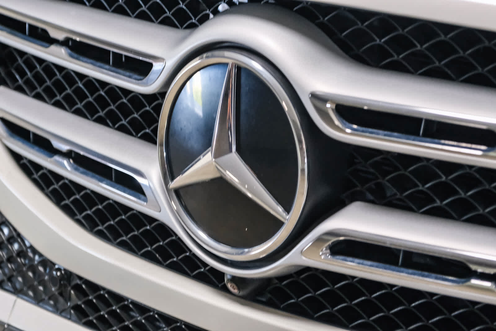 Used 2022 Mercedes-Benz GLE 350 image 11