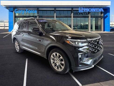Used 2026 Ford Explorer Platinum AWD/4WD image 1