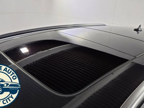 Used 2021 Audi e-tron Premium Plus w/ Premium Plus Package AWD/4WD image 10