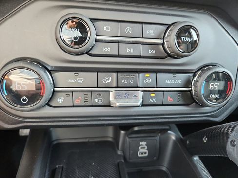 New 2026 Ford Bronco Raptor AWD/4WD image 22