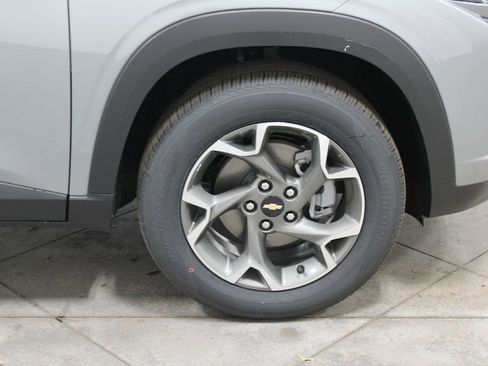 New 2026 Chevrolet Trax LT w/ Driver Confidence Package image 50