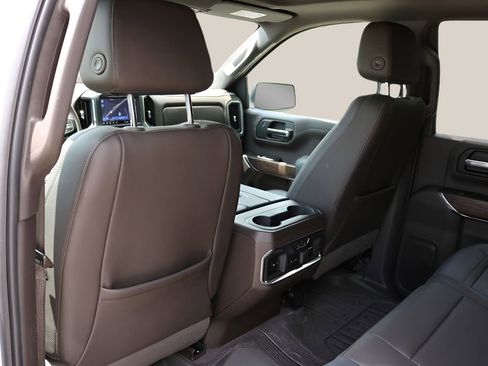 Used 2020 GMC Sierra 1500 Denali w/ Denali Ultimate Package AWD/4WD image 18