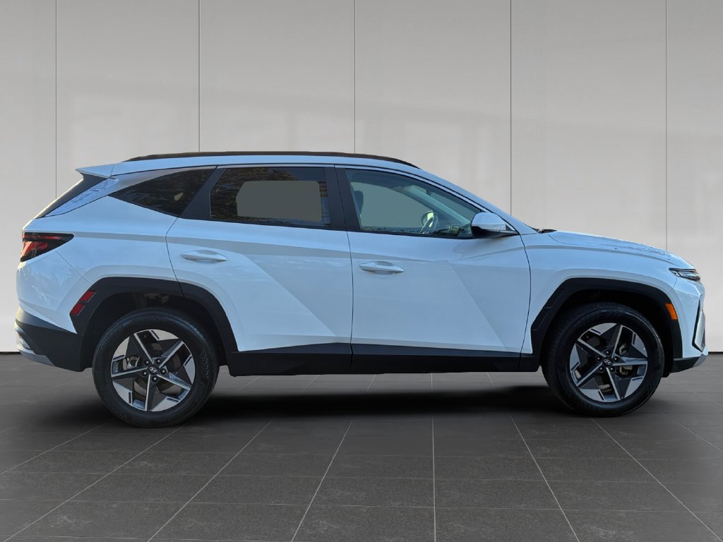 Used 2025 Hyundai Tucson SEL AWD/4WD image 7