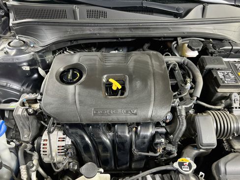 Used 2023 Kia Forte GT-Line w/ GT-Line Premium Package FWD image 31