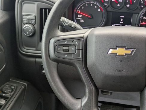 Certified 2025 Chevrolet Silverado 1500 Custom image 21