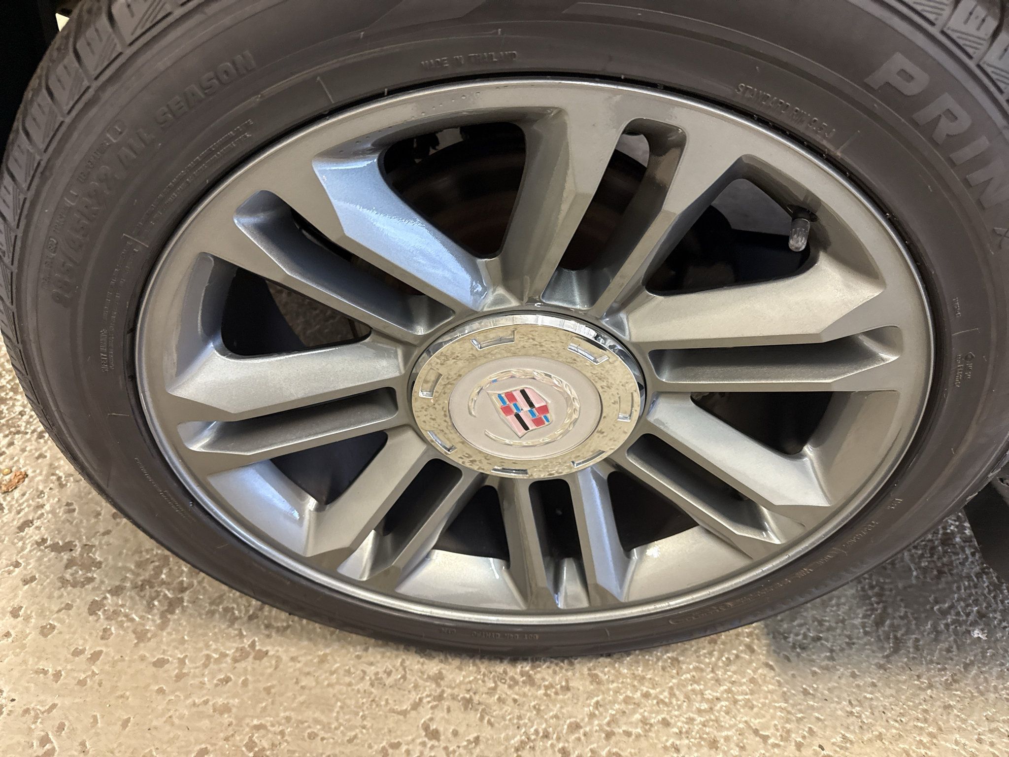 Used 2014 Cadillac Escalade Premium AWD/4WD image 36