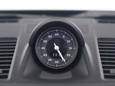 Certified 2025 Porsche 911 Carrera S RWD image 30