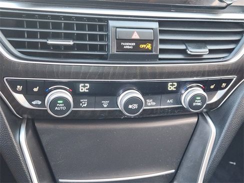 Certified 2022 Honda Accord Touring image 26