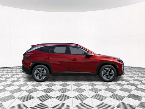 Used 2025 Hyundai Tucson SEL AWD/4WD image 9